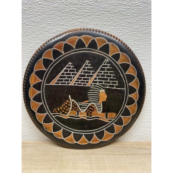 Vtg Sphinx Hand Tooled Copper 9,5